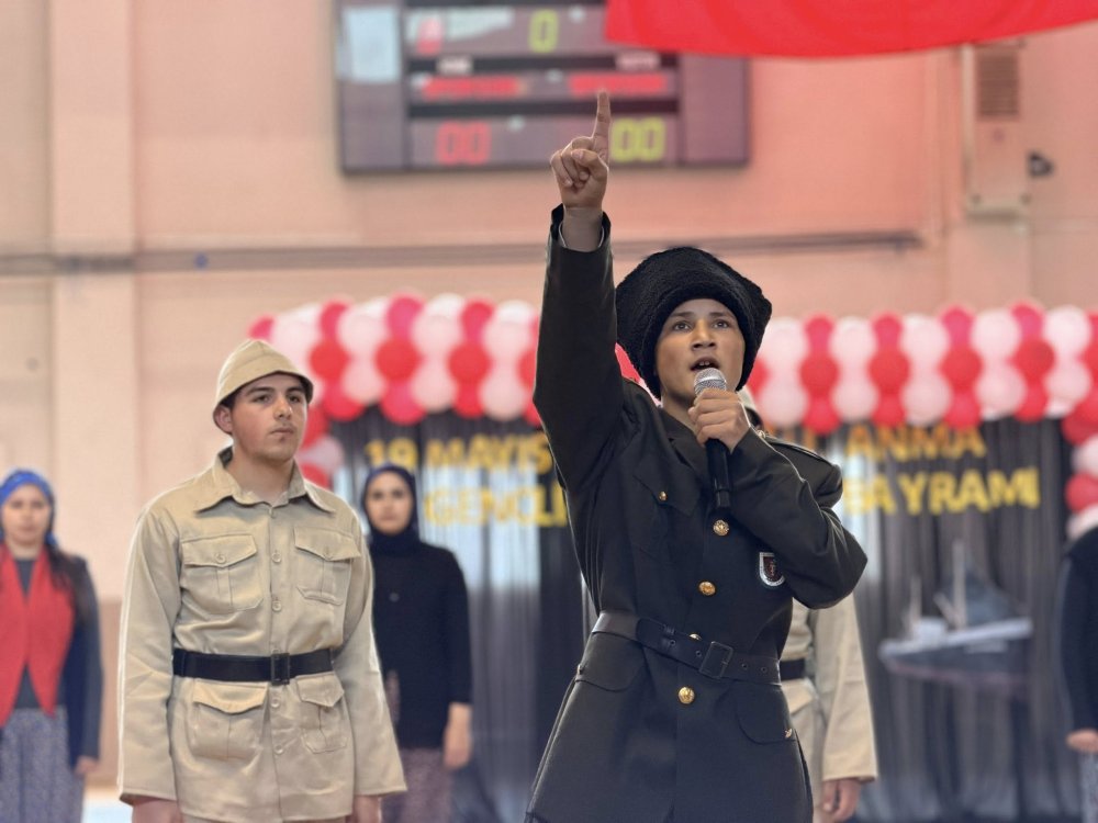 19 MAYIS ATATÜRK’Ü ANMA, GENÇLİK VE SPOR BAYRAMI KUTLU OLSUN
