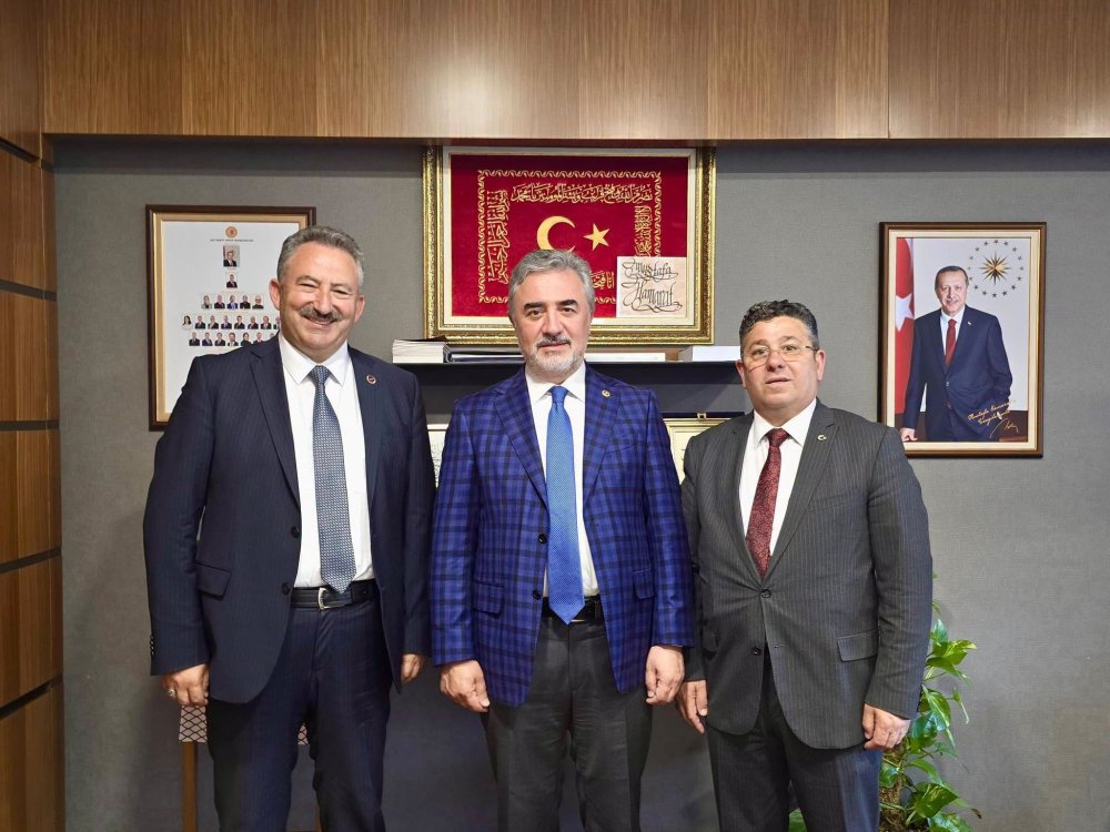 MECLİSİMİZDE MİLLETVEKİLİMİZ SAYIN MUSTAFA HAMARAT’I ZİYARET ETTİK