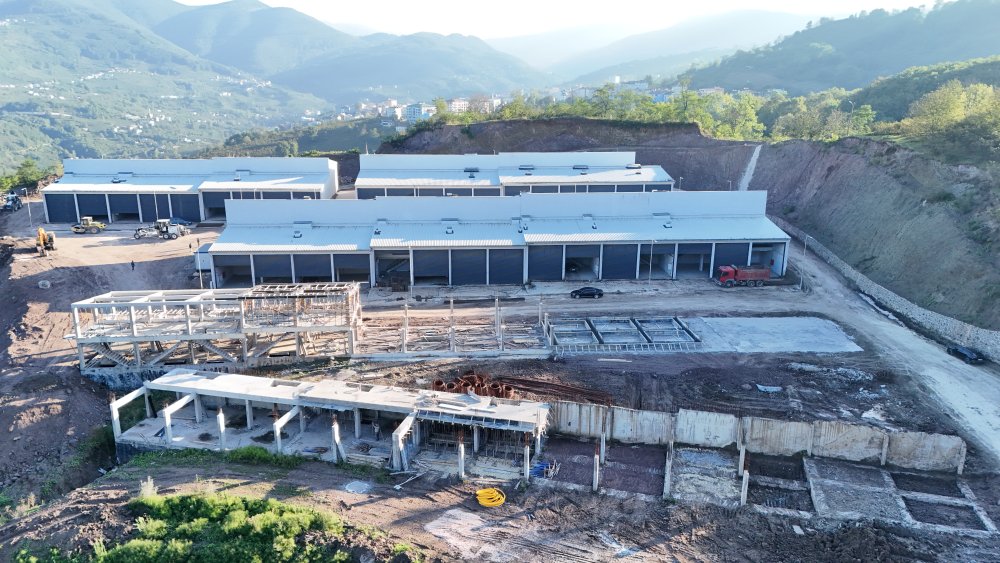 SANAYİİ SİTEMİZDE SONA YAKLAŞTIK, ÇALIŞMALARIMIZ ARALIKSIZ DEVAM EDİYOR